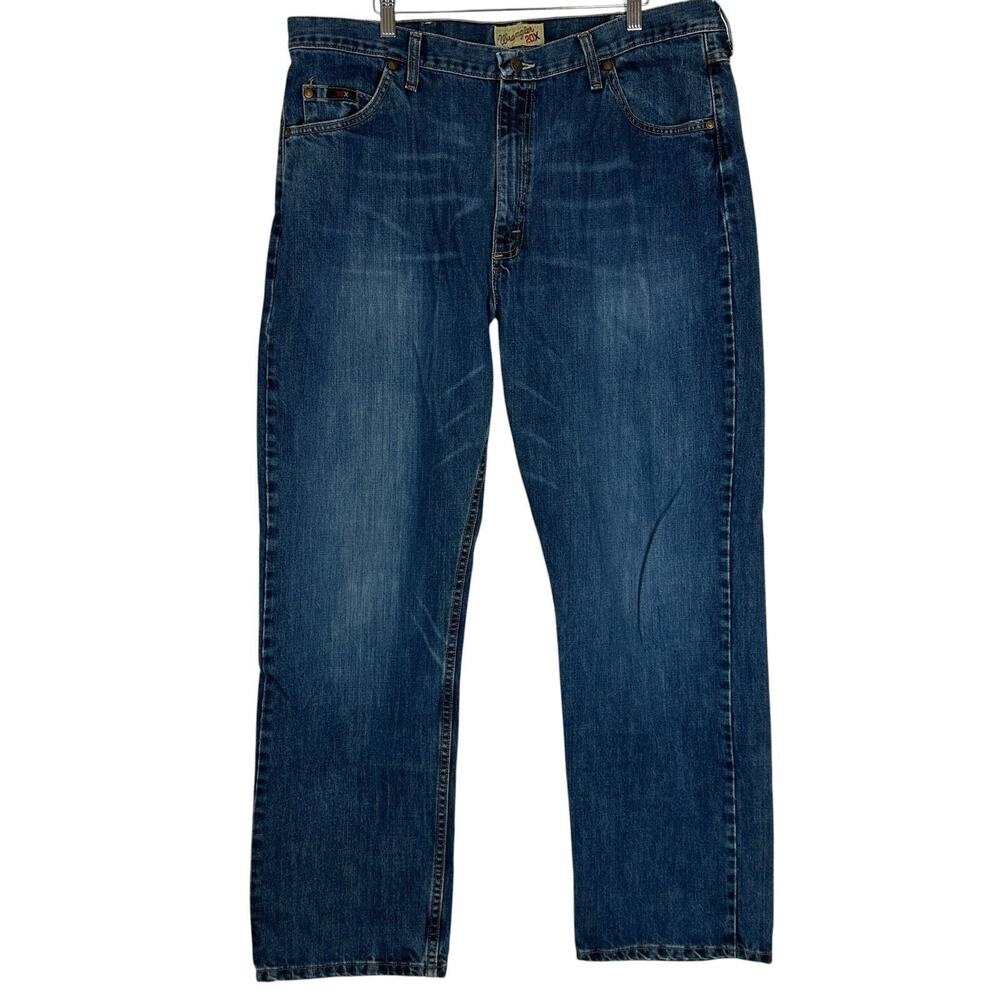 Wrangler 20X Jeans Men 38x32 Bootcut Cowboy Western 01 Competition Medium Wash